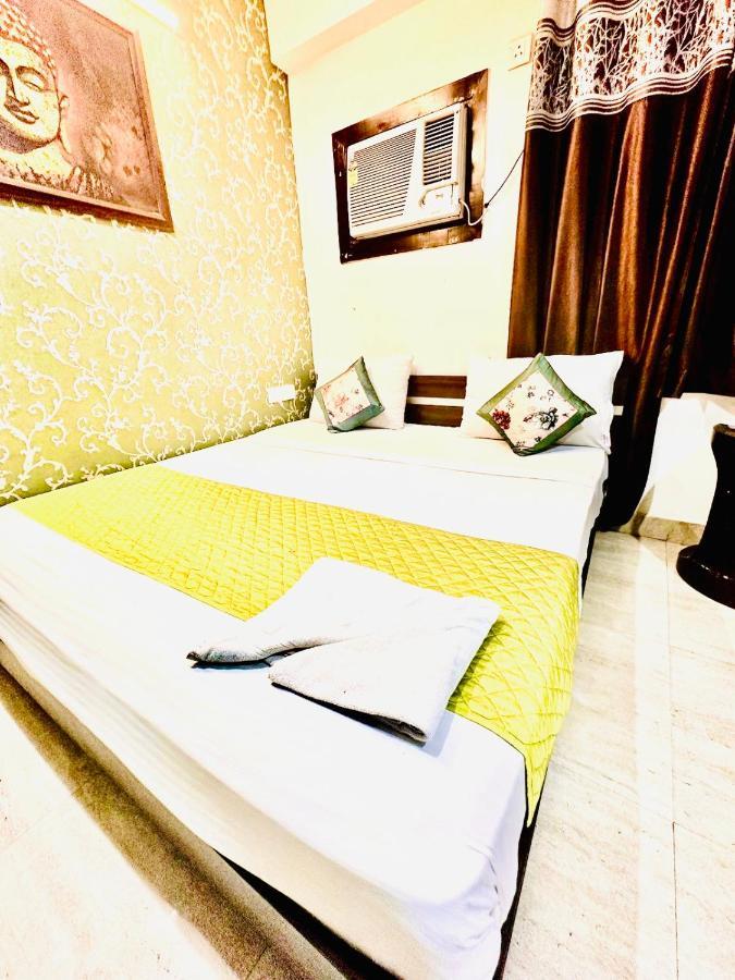 Hotel Square Plaza At Airport New Delhi Buitenkant foto